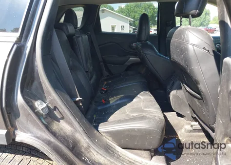 2019 Jeep Cherokee Limited 4X4 z USA, uszkodzony, nr VIN 1C4PJMDX7KD491415